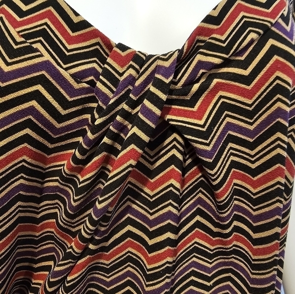 Lane Bryant Sleeveless Gathered Neckline Top Size 18-20 - Picture 3 of 7